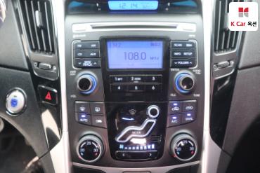 2010 - hyundai sonata