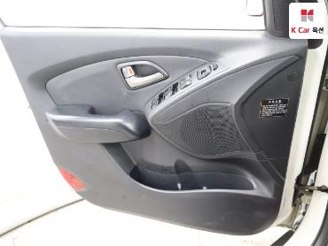 2010 - hyundai tucson