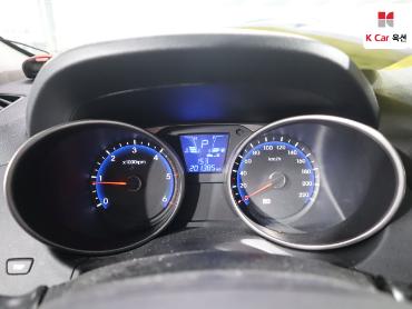 2010 - hyundai tucson
