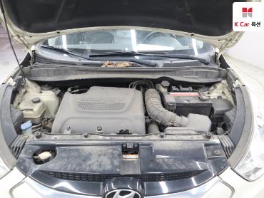 2010 - hyundai tucson