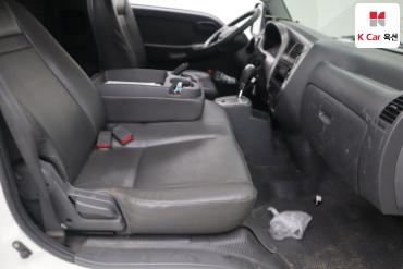 2016 - kia bongo iii