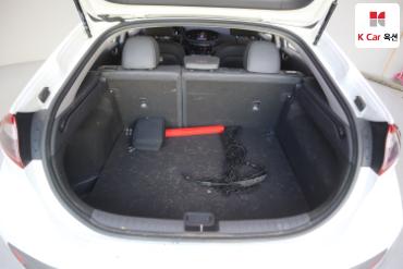 2018 - hyundai ioniq
