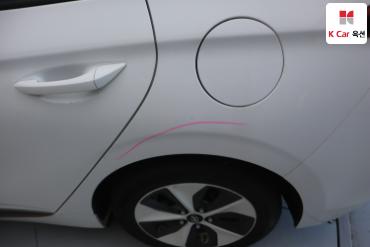 2018 - hyundai ioniq