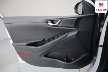 2018 - hyundai ioniq