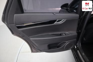2021 - genesis g80
