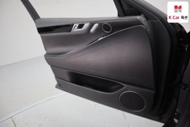 2021 - genesis g80