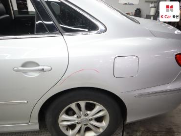 2011 - hyundai grandeur