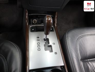 2011 - hyundai grandeur