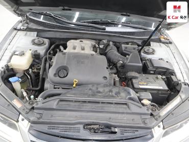 2011 - hyundai grandeur