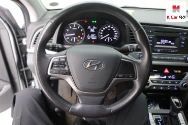 2018 - hyundai avante