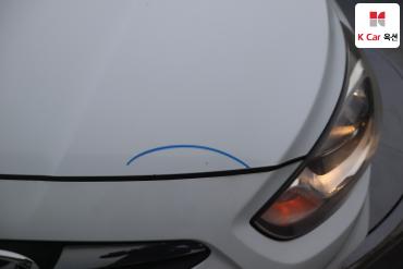 2012 - hyundai accent