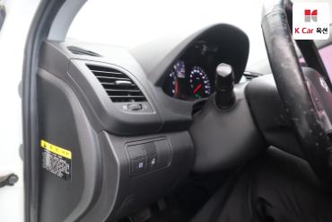 2012 - hyundai accent