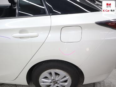 2017 - toyota prius