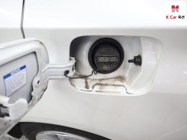 2017 - toyota prius