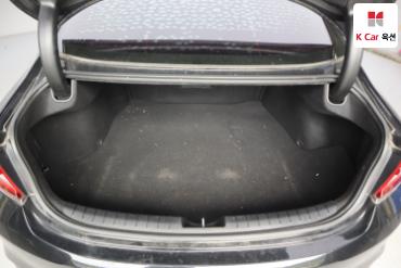 2018 - hyundai grandeur