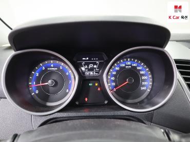 2016 - hyundai avante