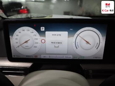 2022 - genesis gv60