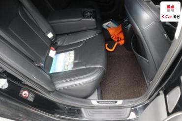 2011 - hyundai grandeur