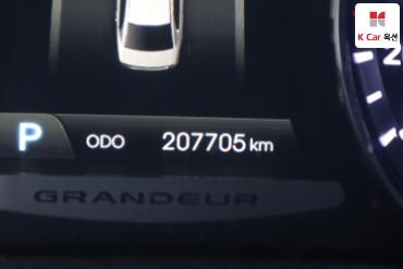 2011 - hyundai grandeur