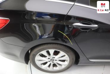 2011 - hyundai grandeur