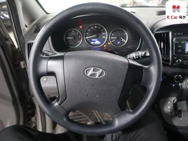 2016 - hyundai grand starex