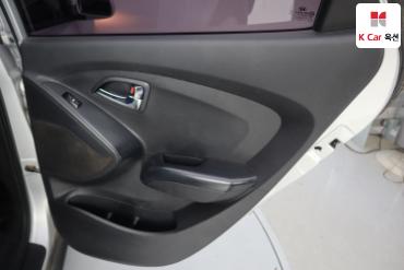 2012 - hyundai tucson