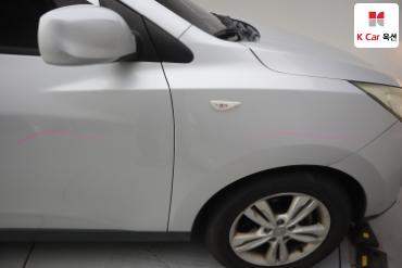 2012 - hyundai tucson