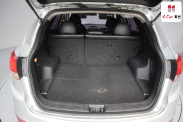 2012 - hyundai tucson