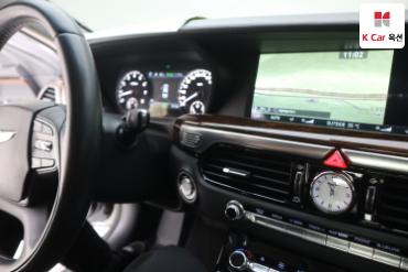 2018 - genesis eq900
