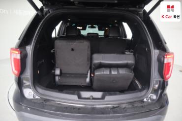 2016 - ford explorer
