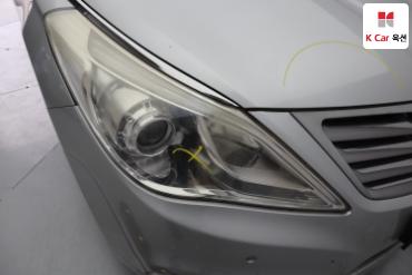 2011 - hyundai grandeur
