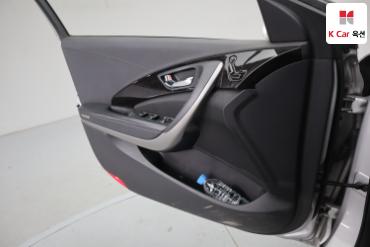 2011 - hyundai grandeur