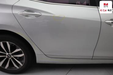 2011 - hyundai grandeur