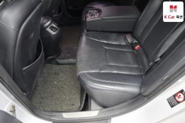 2011 - hyundai grandeur