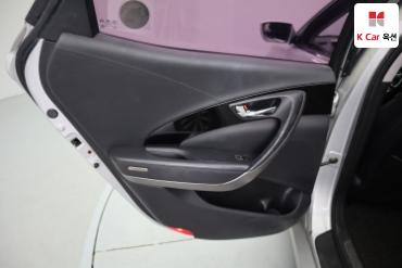 2011 - hyundai grandeur