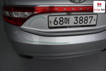 2011 - hyundai grandeur