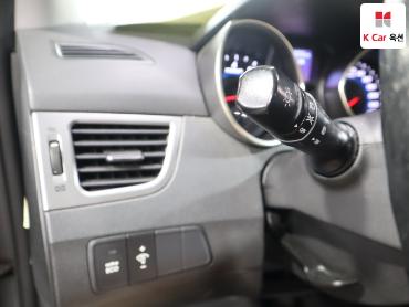 2011 - hyundai avante
