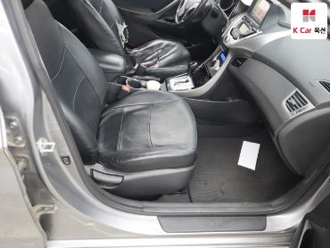 2011 - hyundai avante