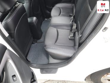 2012 - hyundai avante