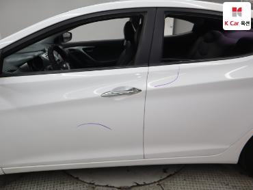 2012 - hyundai avante