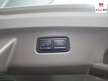 2023 - kia carnival