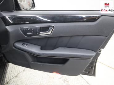 2010 - mercedes-benz e200
