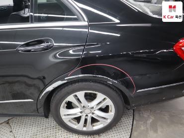 2010 - mercedes-benz e200