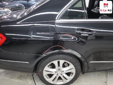 2010 - mercedes-benz e200