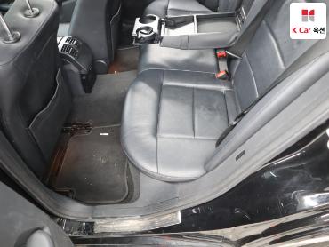 2010 - mercedes-benz e200