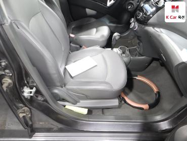 2015 - chevrolet spark