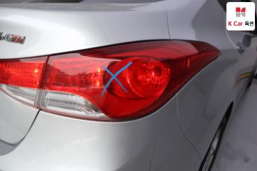 2012 - hyundai avante