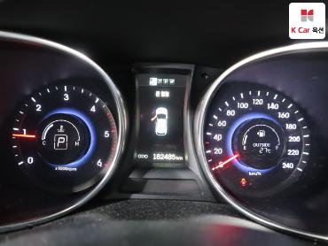 2016 - hyundai max cruze