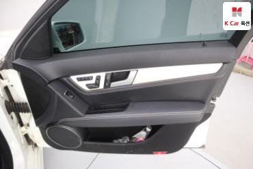 2013 - mercedes-benz c200