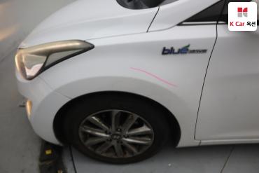2015 - hyundai avante